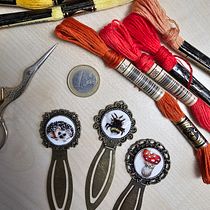 Mein Abschlussprojekt für den Kurs: Miniatur-Stickerei: Stelle bestickten Schmuck her. Un projet de Design de bijoux, Broderie , et Design textile de rita.rutscher - 30.06.2024
