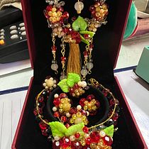 My project for course: Wire Jewelry Techniques (Batik). Accessor, Design, Arts, Crafts, Jewelr, and Design project by Shirly Teh - 06.05.2024