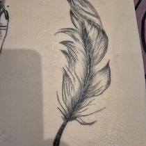 Mon projet du cours : Tatouage botanique en pointillisme. Ilustração tradicional, Desenho de tatuagens e Ilustração botânica projeto de Florent Stevenin - 09.07.2024