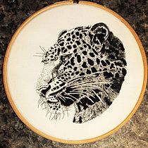My project for course: Drawing with Thread. Ilustração tradicional, Desenho, Bordado, Desenho realista, Tecido, e Design têxtil projeto de lisamneilson - 10.07.2024