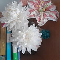 Mi proyecto del curso: Diseño de flores realistas en papel. Paper Craft, Decoration, and DIY project by belen.rtve - 07.15.2024