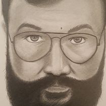 Mi proyecto del curso: Retrato realista con lápiz de grafito. Un progetto di Illustrazione tradizionale, Belle arti, Bozzetti, Disegno a matita, Disegno, Disegno di ritratti, Disegno realistico, Disegno artistico e Disegno anatomico di Cesar Octavio Ochoa Delgadillo - 16.07.2024
