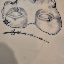 Mon projet du cours : Techniques de tatouage : l'ombrage grâce au pepper shading. Ilustração tradicional, e Desenho de tatuagens projeto de Florent Stevenin - 02.07.2024