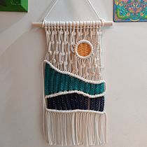 Meu projeto do curso: Macramê para iniciantes: nós inspirados na natureza. Un progetto di Macramè e Textile Design di Leticia Gimenez - 30.07.2024