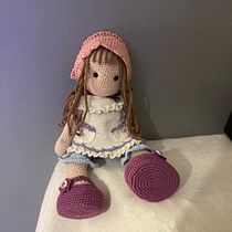 Mi proyecto del curso: Elaboración de muñecas amigurumi románticas. Arts, Crafts, To, Design, Fiber Arts, Crochet, Amigurumi, and Textile Design project by awetzigt - 07.25.2024