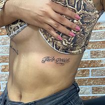 Mi proyecto del curso: Tatuaje para principiantes. Un progetto di Design di tatuaggi di figueroasalcedoo - 03.08.2024