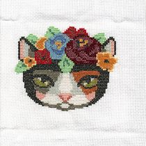 Meu projeto do curso: Ponto-cruz moderno com efeito fotográfico. Un projet de Broderie, Art textile , et Design textile de Carol Cunha - 04.08.2024