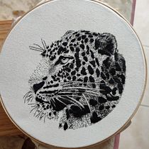 Mi proyecto del curso: Dibujo con hilo. Ilustração tradicional, Desenho, Bordado, Desenho realista, Tecido, e Design têxtil projeto de Claudia Andrade - 07.08.2024