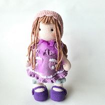 Mi proyecto del curso: Elaboración de muñecas amigurumi románticas. Arts, Crafts, To, Design, Fiber Arts, Crochet, Amigurumi, and Textile Design project by Roxana Leon C - 08.09.2024