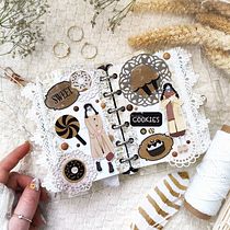 Il mio progetto del corso: Fotografia professionale per Instagram. Advertising, Photograph, Marketing, Social Media, Mobile Photograph, Product Photograph, Mobile Marketing, Instagram, Instagram Photograph, Lifest, and le Photograph project by Monica Palmas - 08.11.2024