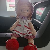 Mi proyecto del curso: Elaboración de muñecas amigurumi románticas. Arts, Crafts, To, Design, Fiber Arts, Crochet, Amigurumi, and Textile Design project by Marycarmen Molina - 08.12.2024