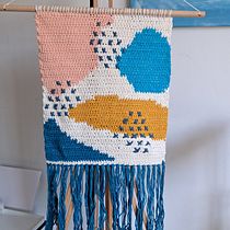 Mi proyecto del curso: Intarsia crochet: teje tus propios tapices. Fashion Design, Decoration, Fiber Arts, DIY, Crochet, and Textile Design project by Ángeles Argáez - 08.15.2024