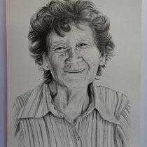Mi proyecto del curso: Retrato realista con lápiz de grafito. Un progetto di Illustrazione tradizionale, Belle arti, Bozzetti, Disegno a matita, Disegno, Disegno di ritratti, Disegno realistico, Disegno artistico e Disegno anatomico di Belén Cancino - 20.08.2024