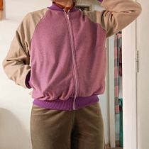 Mi proyecto del curso: Corte y confección de una cazadora bomber desde cero. Design de moda, Modelagem e confecção, e Costura projeto de Laura Selman - 06.09.2024