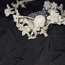Mi proyecto del curso: Tocado floral: crea tu complemento de flores. Accessor, Design, Fashion Design, DIY, Floral, and Plant Design project by palisea121279 - 09.07.2024
