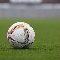 OLD SCHOOL FOTBALL . Content Marketing, Digital Marketing, Facebook Marketing, Instagram Marketing, Marketing, Mobile Marketing, and Social Media project by santi_buxmann - 09.07.2024