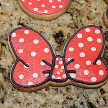 My project for course: Cookie Decoration with Royal Icing for Beginners. Design, DIY, and Painting project by isagonzgonz2 - 10.20.2024