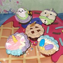 Mi proyecto del curso: Técnicas creativas para decorar cupcakes Ein Projekt aus dem Bereich Design, DIY, Food St und ling von U Sprinkles - 14.09.2024