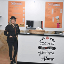 Mi proyecto del curso: Canva de 0 a 100: crea diseños de forma profesional. Un progetto di Graphic design, Design per i social network, Web design, Br, ing, Br e identit di Yani Lopez - 22.09.2024