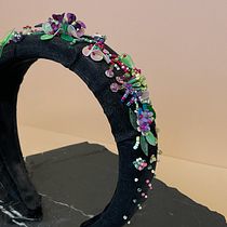 Jardines de Waraira. Bordado, Design de moda, e Design têxtil projeto de Yely Pernía - 05.10.2024