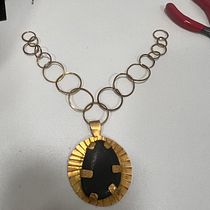 Mi proyecto del curso: Creación de joyería: trabaja el metal y las texturas. Un projet de Design de bijoux de Rafaela Menoscal Vera - 04.10.2024
