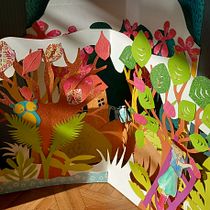 Mon projet du cours : Illustrations en papier découpé : créez des livres extraordinaires. Een project van Redactioneel ontwerp, DIY,  Boekbinding, Traditionele illustratie, Kinderillustratie, Verhaallijn, Papercraft, Stor y telling van delphinesimone.duclos - 10.10.2024
