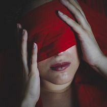 PERSONA (πρόσωπον). Design, Graphic Design, and Photograph project by marian_ridoin - 10.15.2024
