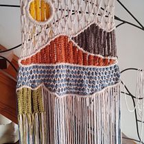i proyecto del curso: Creación de tapices de macramé inspirados en la naturaleza desde cero. Un progetto di Macramè e Textile Design di Claudia Piegari - 15.10.2024