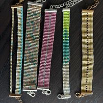 Mi proyecto del curso: Diseño de accesorios con cuentas: teje patrones elegantes. Accessor, Design, Arts, Crafts, Fiber Arts, Jewelr, and Design project by Loreto Aguilera Mainhard - 10.15.2024