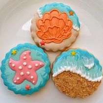 Meu projeto do curso: Decoração de biscoitos com glacê real para iniciantes. Baking, Edible Art & Icing project by Carolina Lago - 10.24.2024