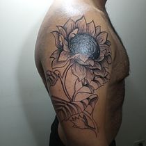 Girasol. Un progetto di Design di tatuaggi di Sebastián Bulla - 09.06.2023