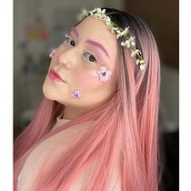 Mi proyecto del curso: Introducción a las técnicas profesionales de maquillaje. Un projet de Direction artistique, St, lisme, Photographie de mode , et Cinéma, vidéo et télévision de Camila Andrea Orellana Torres - 22.11.2024