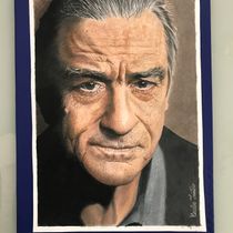 Robert De Niro. Fine Arts, Pencil Drawing, Traditional illustration, Drawing, Portrait Drawing, Realistic Drawing, Artistic Drawing, and Colored Pencil Drawing project by Carlos Tristao de Lima - 12.21.2024