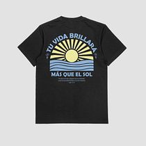 Camiseta "Brillarás". T, pograph, T, pograph, Design, and Digital Illustration project by Dani Rodriguez - 12.29.2024