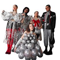 Looks photoshop navideño. Design, e Design de moda projeto de Junior Romero - 29.12.2024