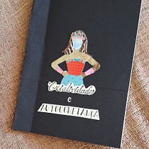 CRIATIVIDADE E AUTOCONFIANÇA. Un progetto di Belle arti, Creatività, Design, Graphic design e Sketchbook di Taciana Lucchese - 29.12.2024