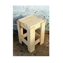 Wood Chair . Artesanato, DIY, Design e fabricação de móveis, e Marcenaria projeto de sedsiri_t - 30.12.2024