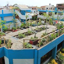 "Huertos Inteligentes Urbanos Automatizados (HUA)". Un progetto di Consulenza creativa, Cop, writing, Creatività, Stor, telling e Pubblicità di Alfonso Alberto Solorzano Campoverde - 10.01.2025