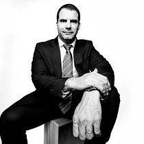 Retratos Ein Projekt aus dem Bereich Digitalfotografie, Artistische Fotografie, Lifest, le-Fotografie und Porträtfotografie von Valeria Matos - 26.01.2025