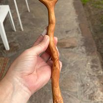 Intaglio di cucchiai di legno. Projekt z dziedziny Obróbka drewna, Projektowanie produktowe, Craft i DIY użytkownika nora.levi - 10.02.2025