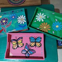 Bandejas decoradas Ein Projekt aus dem Bereich Malerei mit Acr, l, Dekoratives Malen, DIY, Bildende Künste, Malerei und Musterdesign von andrearod_02 - 24.02.2025