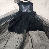 Gothic outfit for a Purim carnival party. Een project van  Modeontwerp, DIY,  Ontwerp y Digitaal ontwerp van Alice Volkov - 06.03.2025