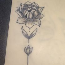 FLOR LOTO. Un progetto di Design di tatuaggi di Abdon Pinedo Barrios - 15.03.2025
