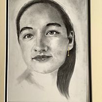 A portrait of Niamh Ann. Fine Arts, Drawing, Artistic Drawing, Portrait Drawing, Realistic Drawing, and Traditional illustration project by Ann Walsh - 04.05.2025