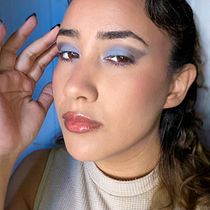 2000’. Art Direction, Fashion Design, Fashion Photograph, Film, Video, TV, and Portrait Photograph project by camiimontes19 - 05.01.2025