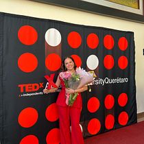 TEDX: La metamorfosis de la enfermedad. Communication, Creative Consulting, Stor, telling, Digital Illustration, and Art Therap project by Andrea Reyes - 05.01.2025