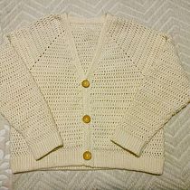 Cardigan a crochet top-down. Crochê, Design de moda, DIY, Tecido, e Design têxtil projeto de Fernanda Ulloa Castillo - 16.05.2025