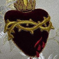 The Sacred heart of Jesus Ein Projekt aus dem Bereich Stickerei und Traditionelle Illustration von Maria Cristiano - 17.05.2025
