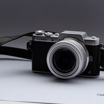 eerste project. Un proyecto de Fotografía de producto, Fotografía digital, e-commerce y Fotografía publicitaria de Cynthia vt - 18.05.2025