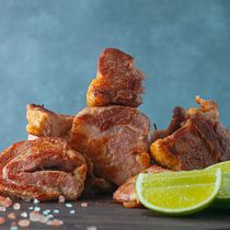 Fotos de producto Lomos & Lomos. Photographic Composition, Art Direction, Photograph, Product Photograph, Food Photograph & Instagram Photograph project by Diego Fernando Casas Peñaloza - 05.22.2025